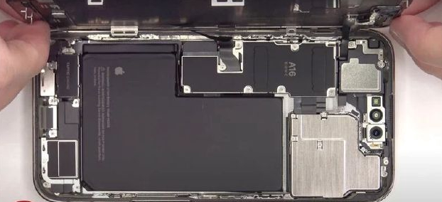 水富苹果14维修分享看iPhone 14 Pro Max拆解 