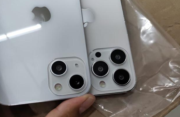 水富苹果手机维修分享iPhone 13‌机模长什么样 